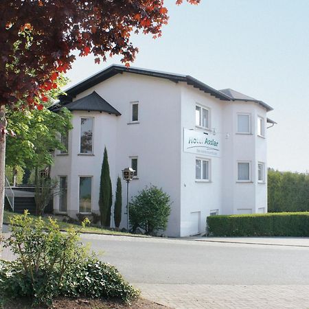 Hotel Asslar Buitenkant foto